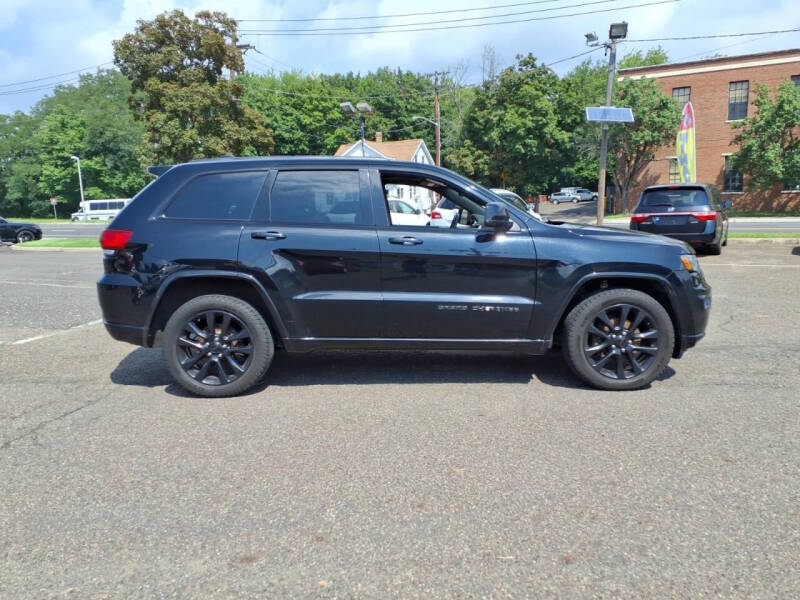 jeep grand cherokee 2018 1C4RJFAG0JC286564 image jeep grand cherokee 2018 1C4RJFAG0JC286564 image